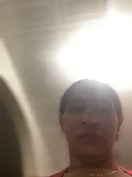 Carola-RossのライブXXXチャット