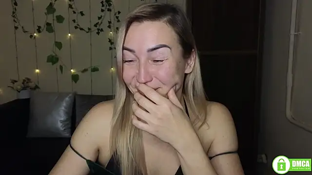 دردشة Kiss_julli88I الجنسية المباشرة