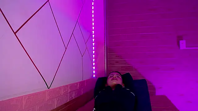 isabella_rossee: онлайн-секс-чат