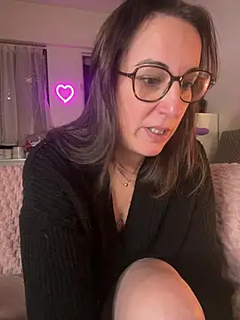 MarahWdsn: απευθείας συνομιλία ΧΧΧ