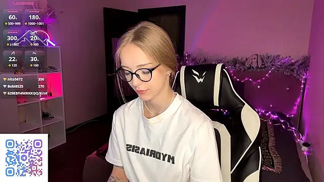 EvaPeace Chat XXX in diretta