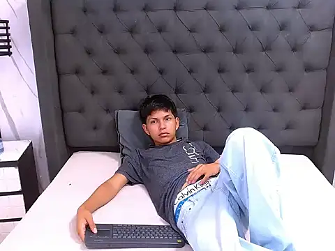 Czat XXX na żywo – Mortelle_