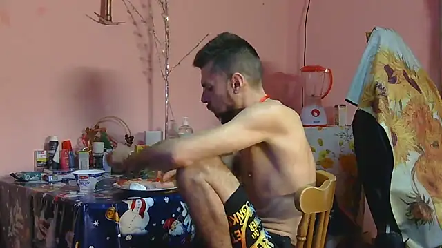 Pintiliescu 现场XXX聊天