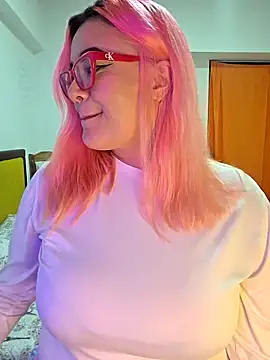 Nova-Satela Live XXX-Chat