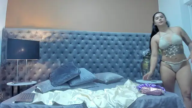 NatQueen Live XXX-chat