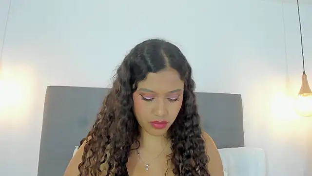 Imsarahx: онлайн-секс-чат