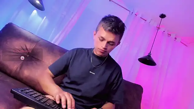 XXX chat uživo modela Tim_wolf