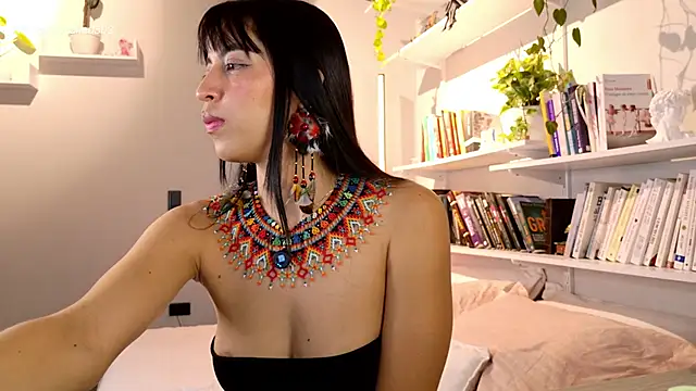 Nikol-JE élő XXX-chatje