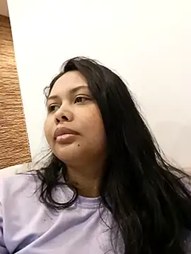 Alessandraa- 现场XXX聊天