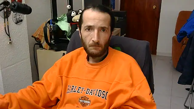 softail85 Live XXX Chat