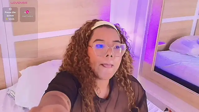 _nickypurple_ 现场XXX聊天