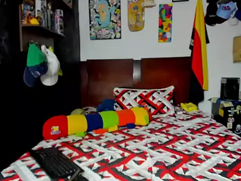 Tom_Krakow 现场XXX聊天