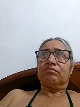 _candi: απευθείας συνομιλία ΧΧΧ