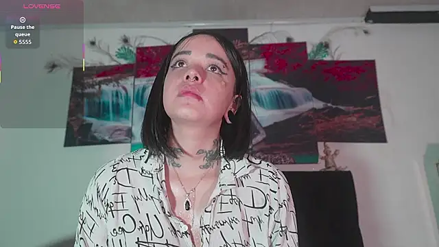 Chatroom XXX en direct de ariana-white-