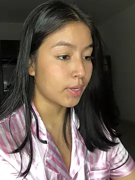 EmmaRossem's Live XXX Chat