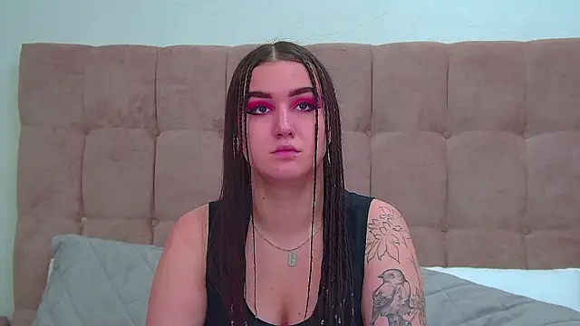 ChristinaMilton 现场XXX聊天