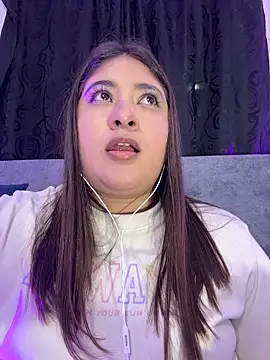 Chatroom XXX en direct de Gaby__Howards