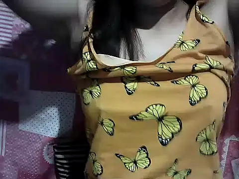 CreamyPussy30 现场XXX聊天