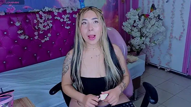 Chatroom XXX en direct de _ManuVeelez