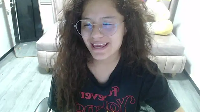 Velvet_Moon_VのライブXXXチャット