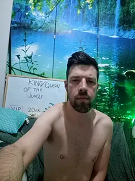 welcome-to-the-jungle Live XXX-Chat