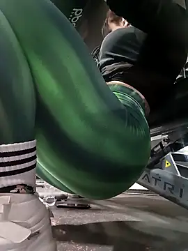 Mishchelle_ZakiiのライブXXXチャット