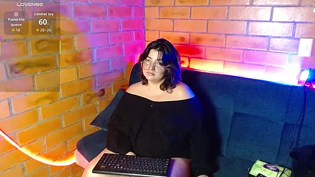 Roxy_f_w Live XXX Chat