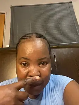 Chat +18 de SweetCandy84 ao vivo