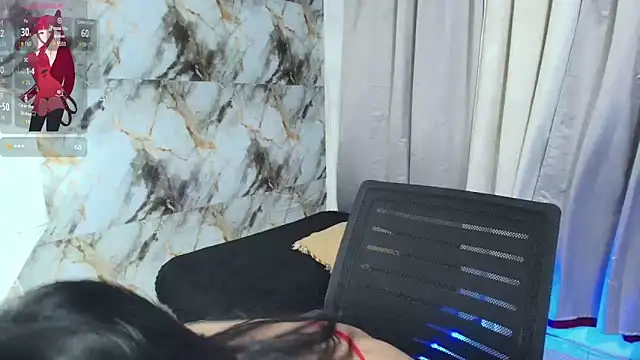 Živý XXX chat aisha_brunette18