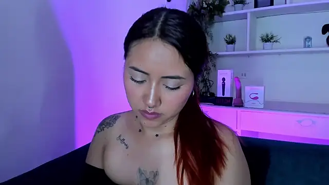 Saelivrae live XXX chat