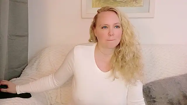 Sarah4you's Live XXX Chat