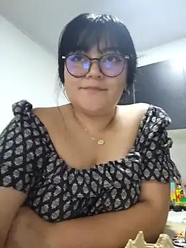 Chatroom XXX en direct de Sakura_0505