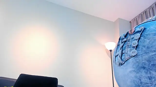 HannaBrave 现场XXX聊天