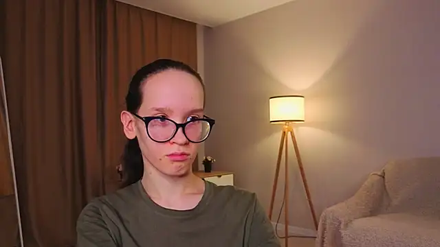 Онлайн чат XXX BettyBrowni