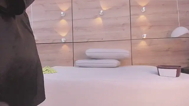 martina_touss: απευθείας συνομιλία ΧΧΧ