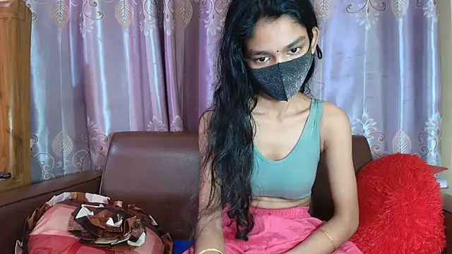 Sreya_ Adlı Modelin Canlı XXX Sohbeti