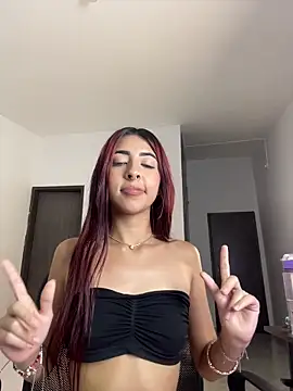 Czat XXX na żywo – Mirandaa_Rogers