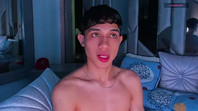 Sebax_Young: онлайн-секс-чат