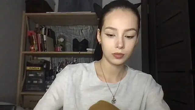 Yuna5343 现场XXX聊天