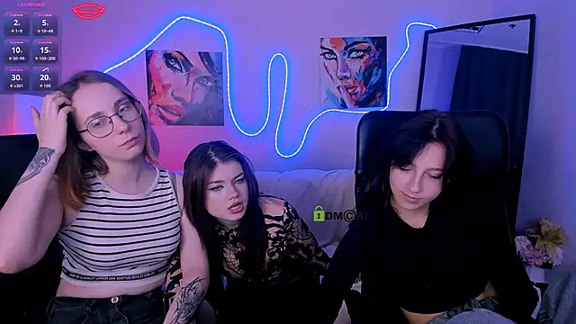 Онлайн чат XXX evalora_vei