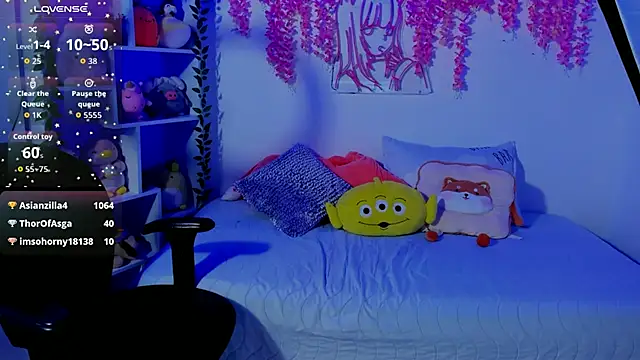 _hanna_sky: онлайн-секс-чат