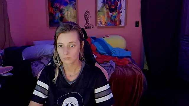 YourSecretGF963's Live XXX Chat