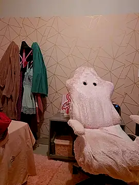 Irresistible24 Adlı Modelin Canlı XXX Sohbeti