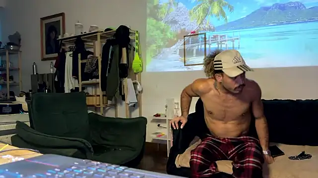 gerson173Hugo Adlı Modelin Canlı XXX Sohbeti