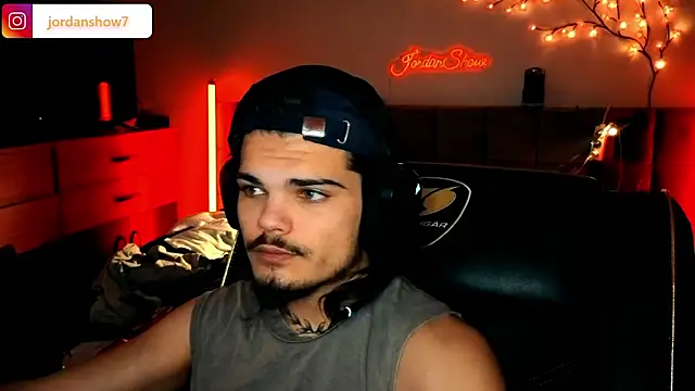 JordanShow 라이브 XXX 채팅