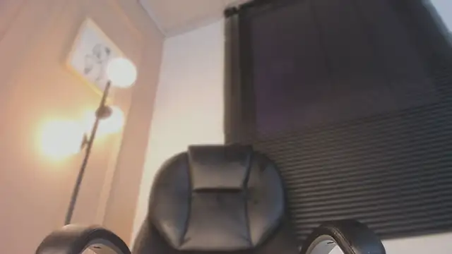 Chat +18 de marian_pinzon ao vivo