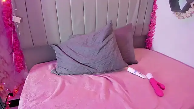 Scarlett21__ Live XXX-Chat