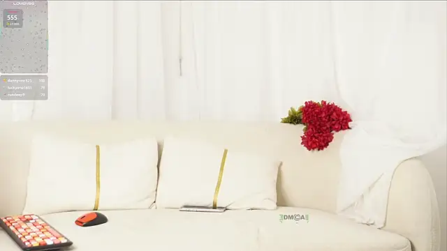 SUM___ Adlı Modelin Canlı XXX Sohbeti