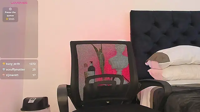 Živý XXX chat Marcus_Moreno