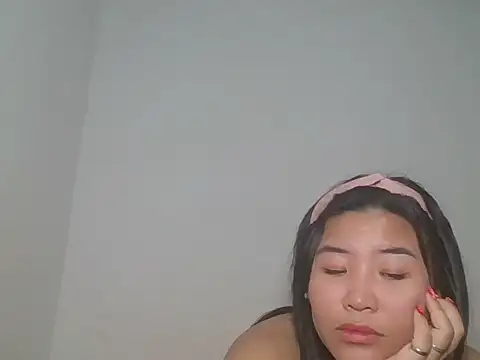 Zyeiii Live XXX Chat